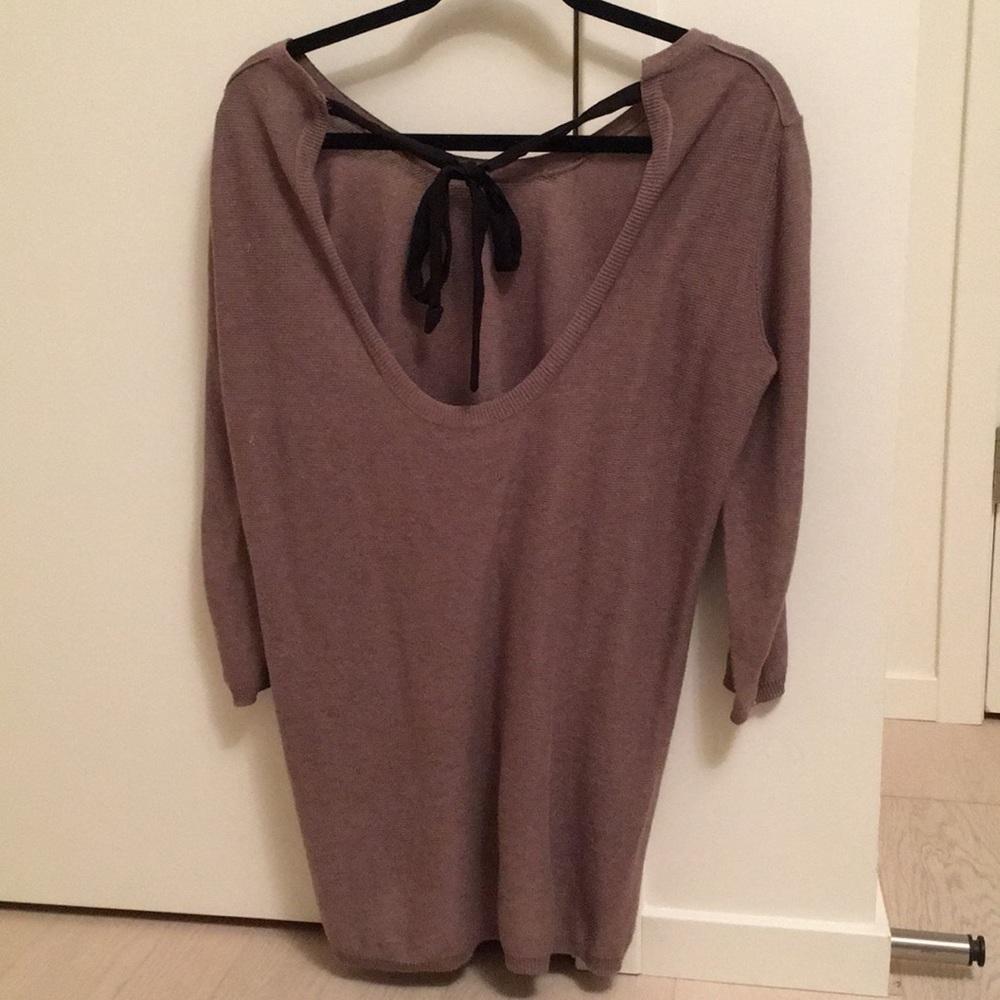 oversized aritzia sweater