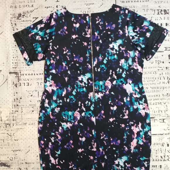 Boutique + Bodycon Dress Plus Size 1X, 2X - Picture 4 of 8