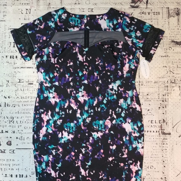 Boutique + Bodycon Dress Plus Size 1X, 2X - Picture 2 of 8