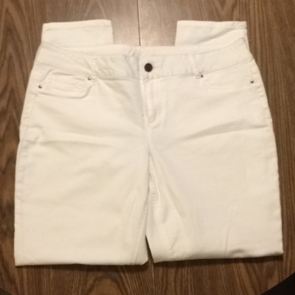 Maurices White Pants