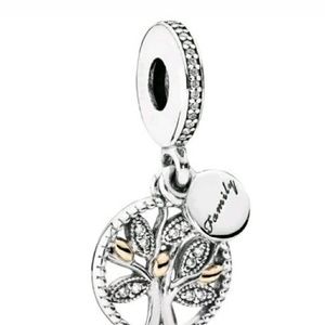 Pandora Family Tree Heritage CZ Charm
