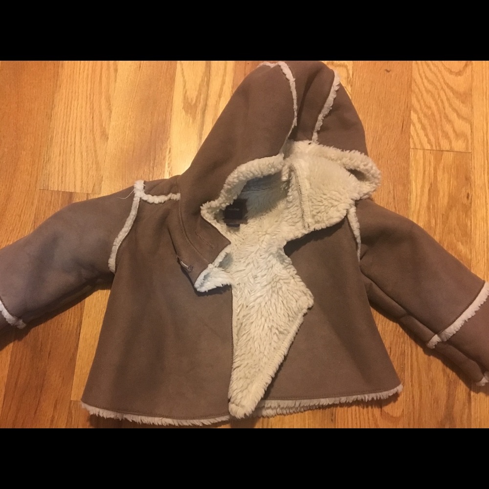 Baby GAP Shearling Coat / Size: 6-12 Months