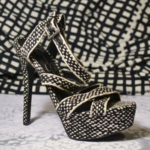 Jessica Simpson Blairee Black Speckled Fab Sandals