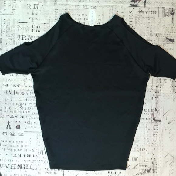 Cold Shoulder 3/4 Sleeve Bodycon Dress Plus Size - Picture 3 of 6