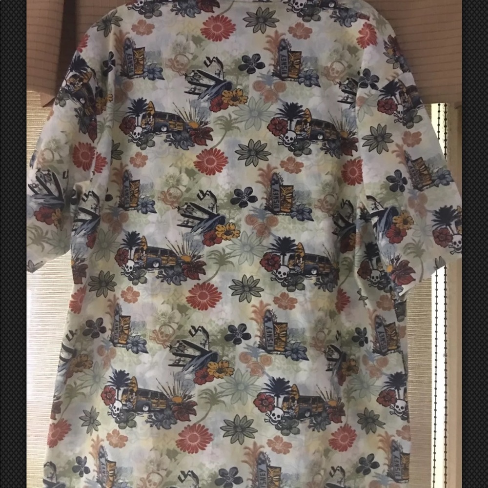 Men’s Mickey Mouse Hawaiian Button Down Shirt
