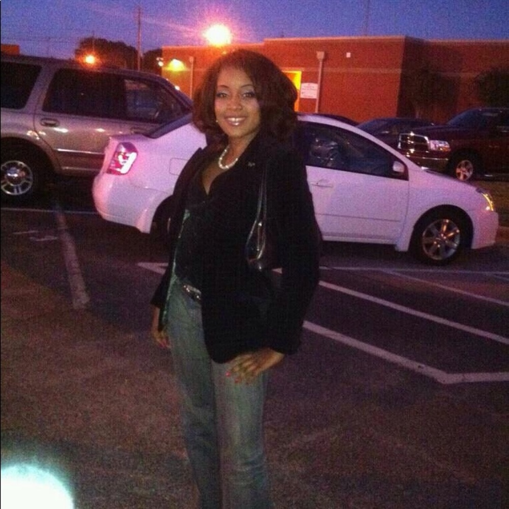 Meet your Posher, Chesoni