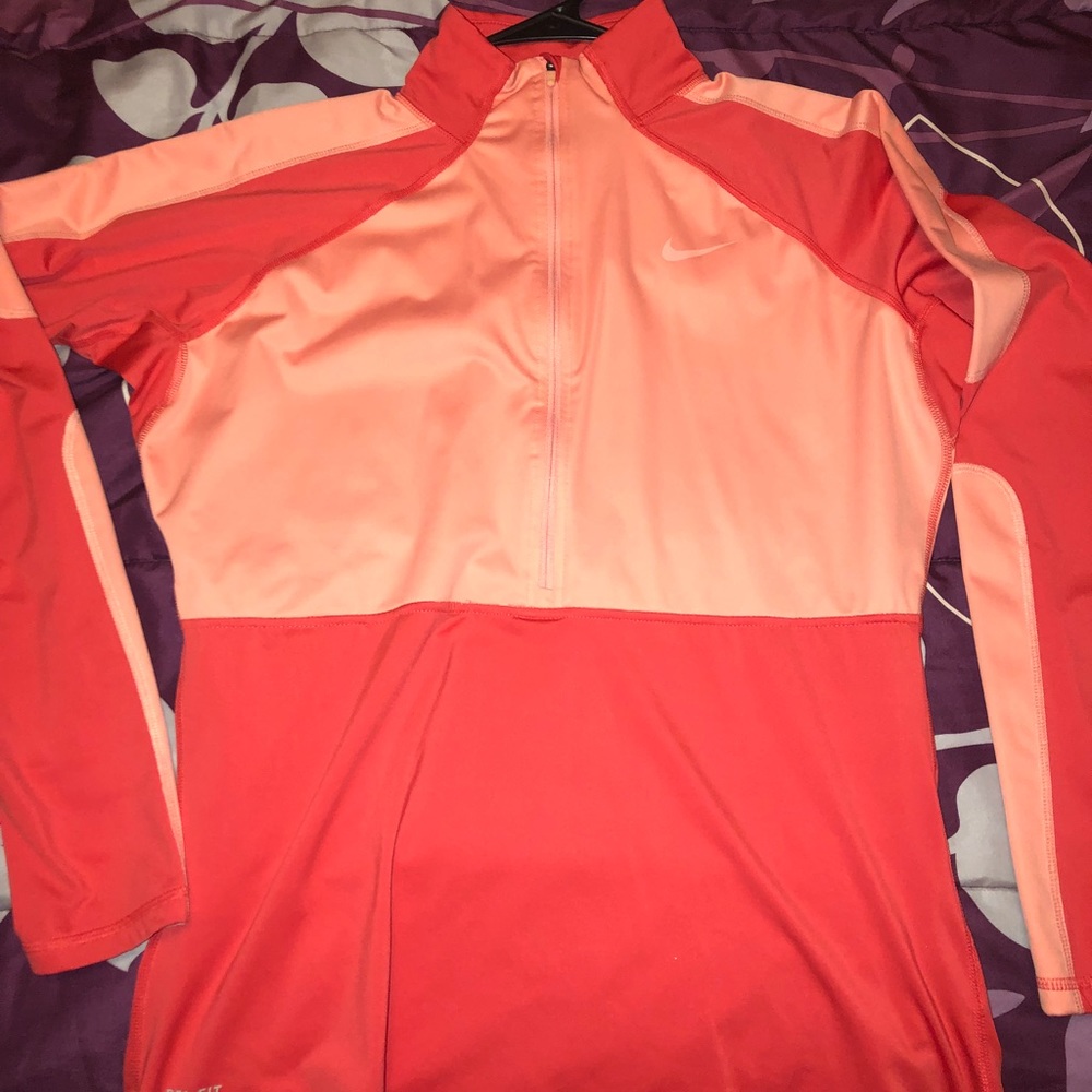 Woman’s NIKE dry fit half zip pullover