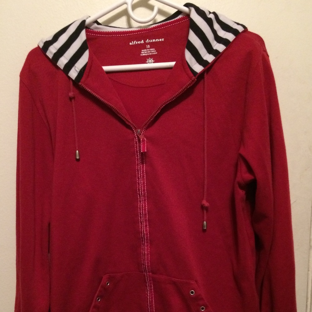 Alfred & Dunner Red Zip Hoodie