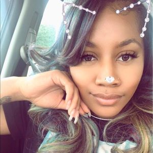 Meet your Posher, Loren