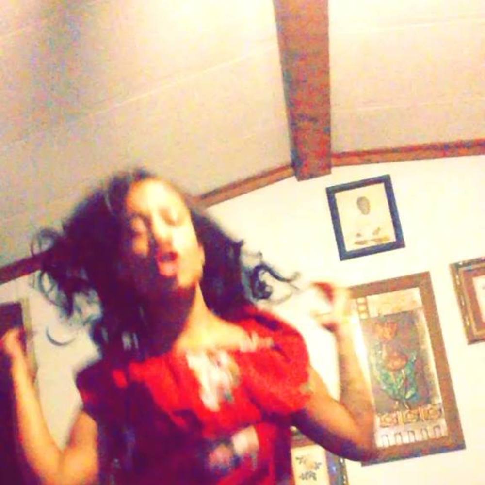 Meet your Posher, Jenine