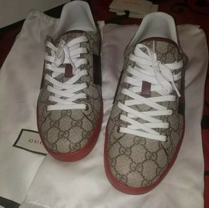 Authentic Gucci shoes