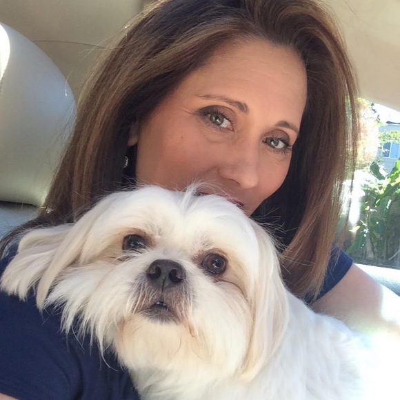 Meet your Posher, Brenda - Picture 2 of 2