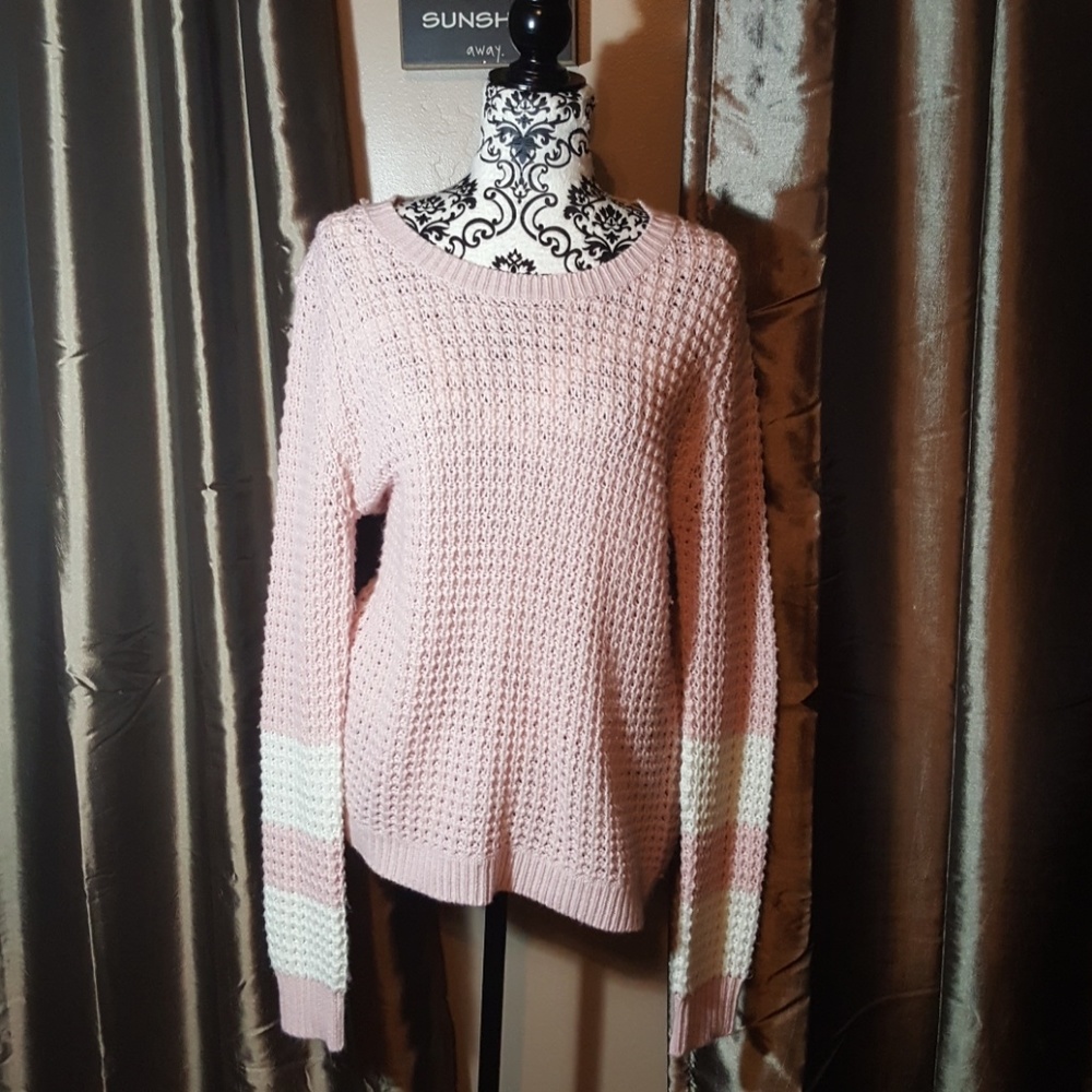 Cable Knit  sweater Rue 21