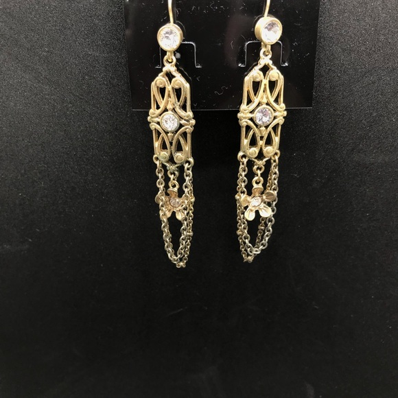 Jewelry - Earrings