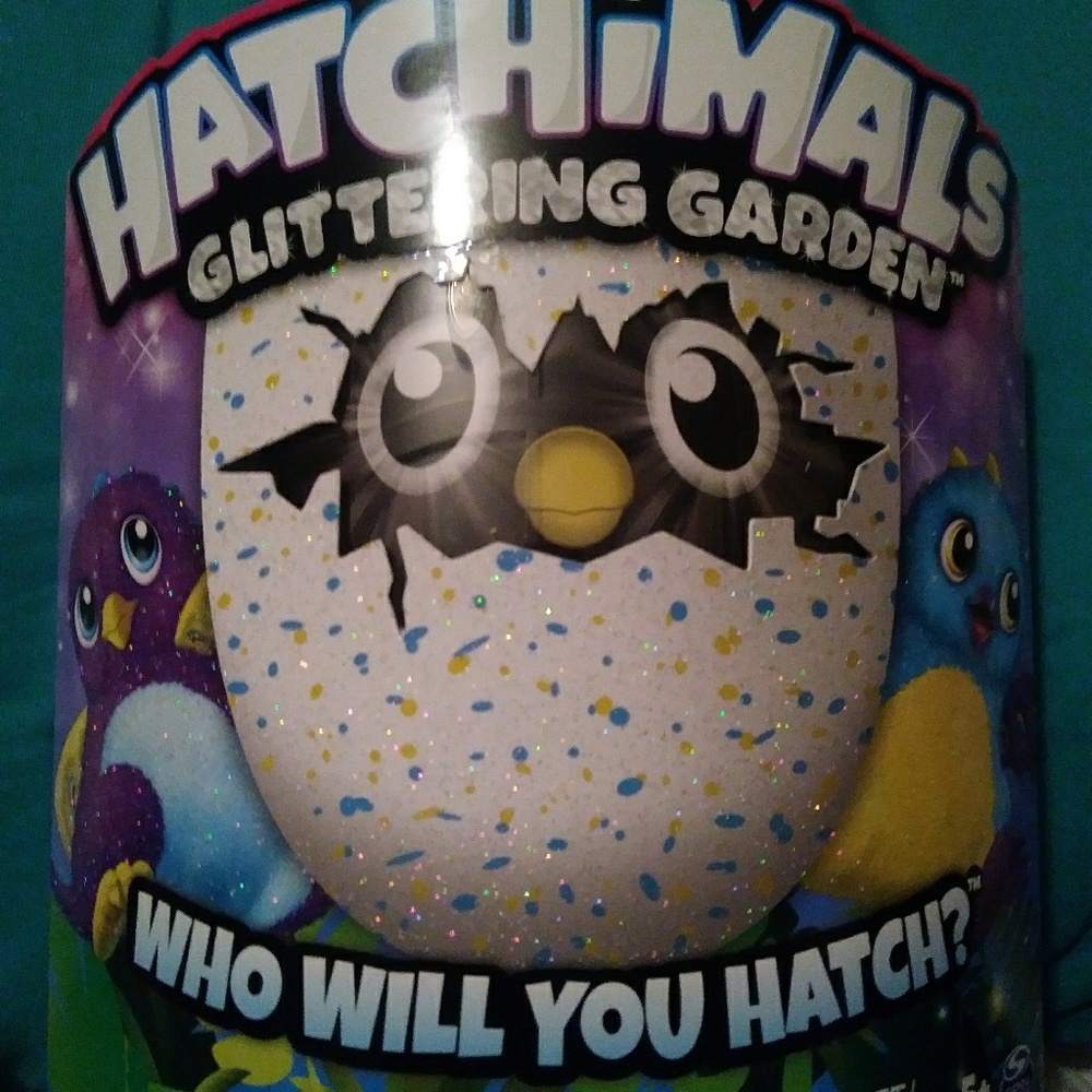 Hatchimals glitter garden