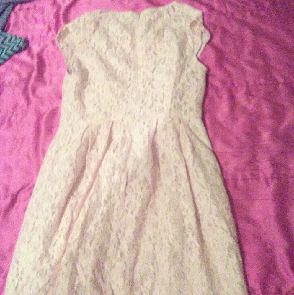 Lace dress