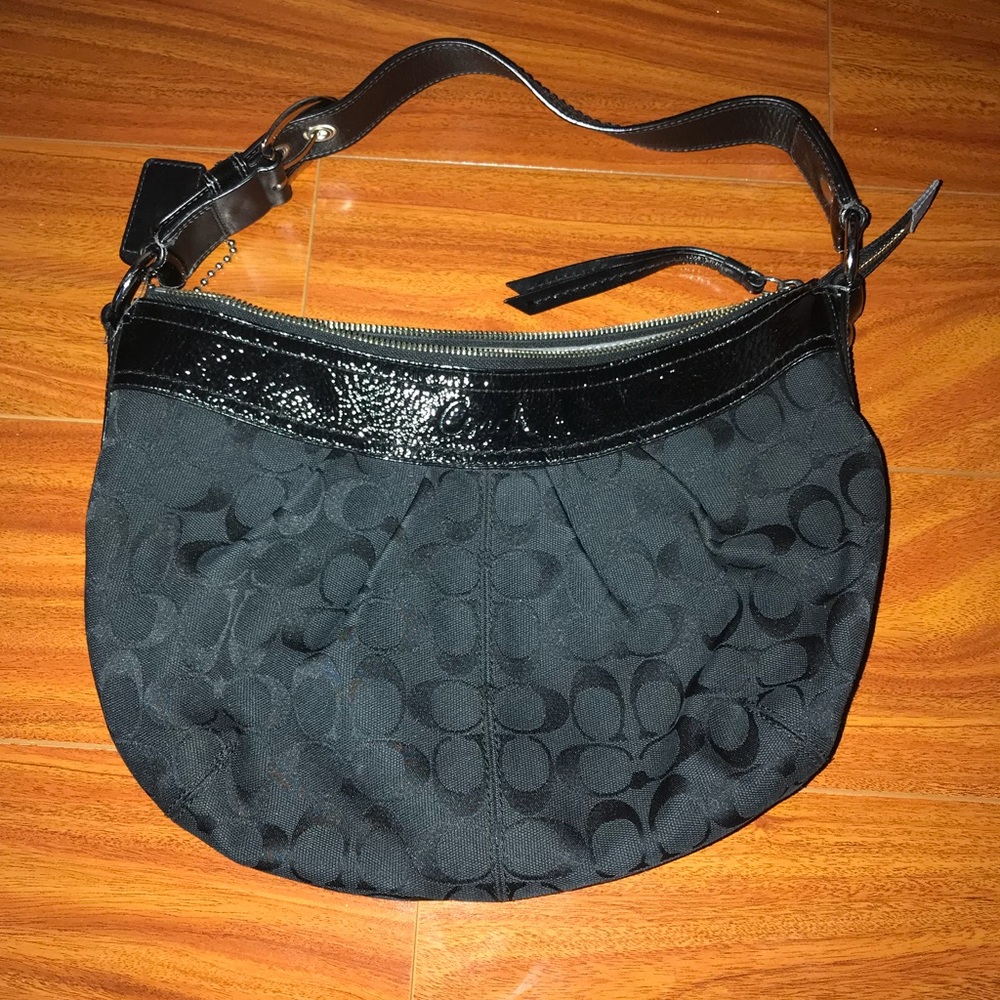 Coach shoulder bag