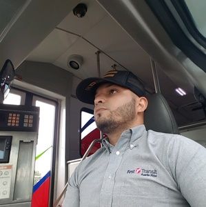 Meet your Posher, Eduardo