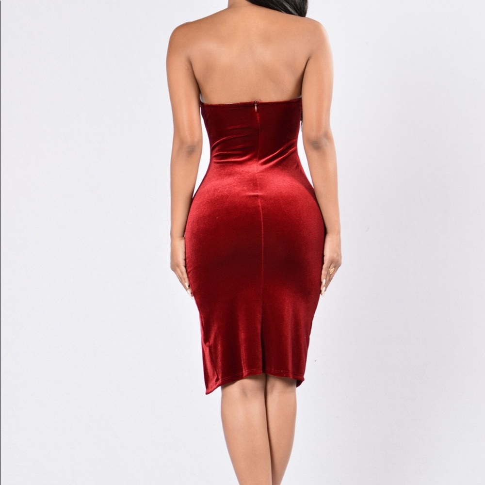 IN SEARCH OF:  fashion nova " Helena" dress in 3x