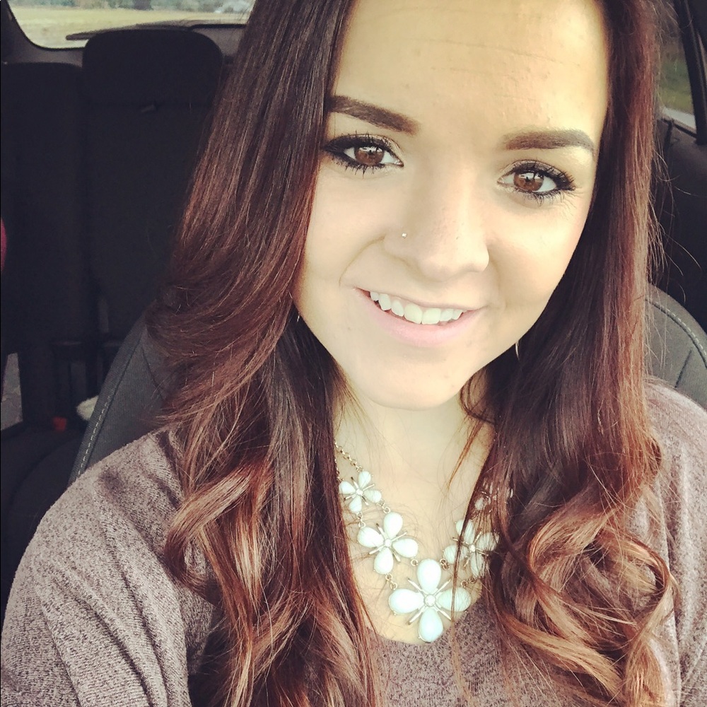 Meet your Posher, Jordyn