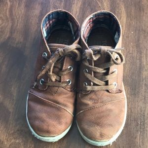 Toms youth mid boots youth 12