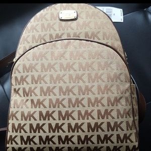 NWT Michael Kors Abbey backpack