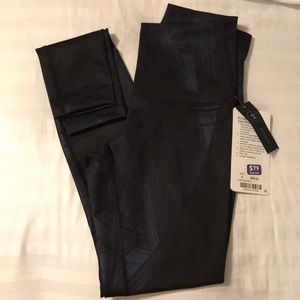 Lululemon high rise winder under pant