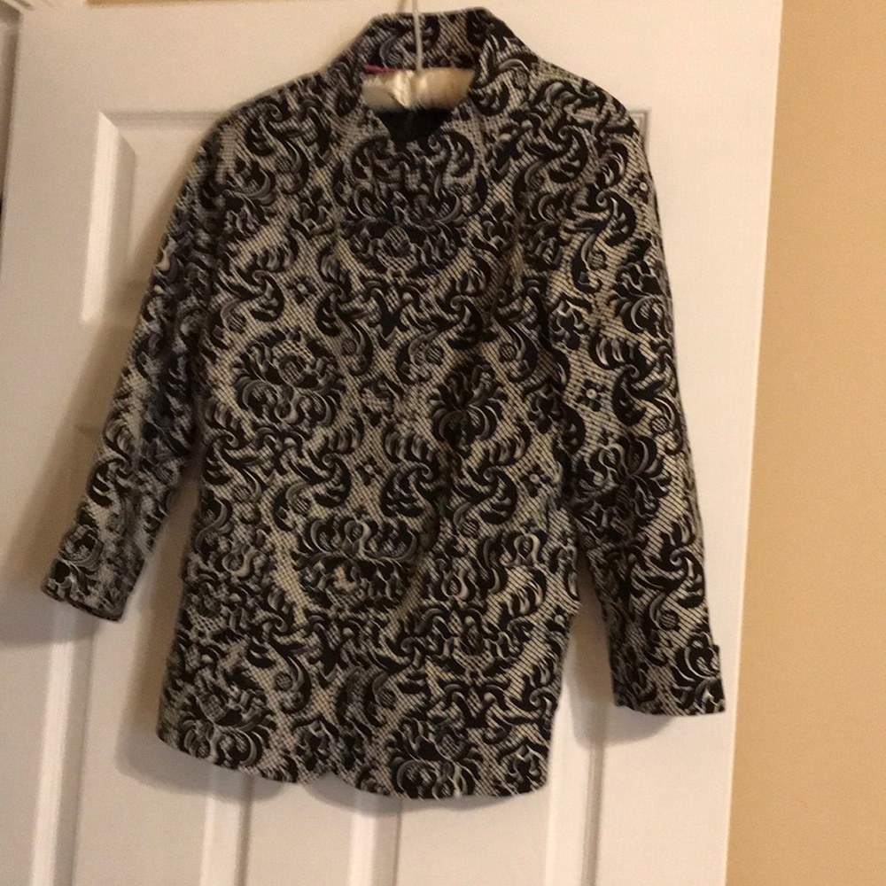 Women’s Talbots Blazer in Size 10 Ex. Condition !
