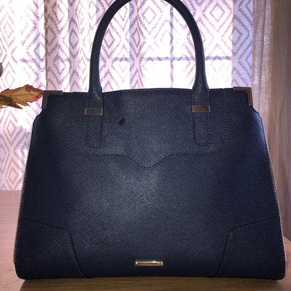 Rebecca Minkoff Handbags - Rebecca Minkoff Amorous Satchel