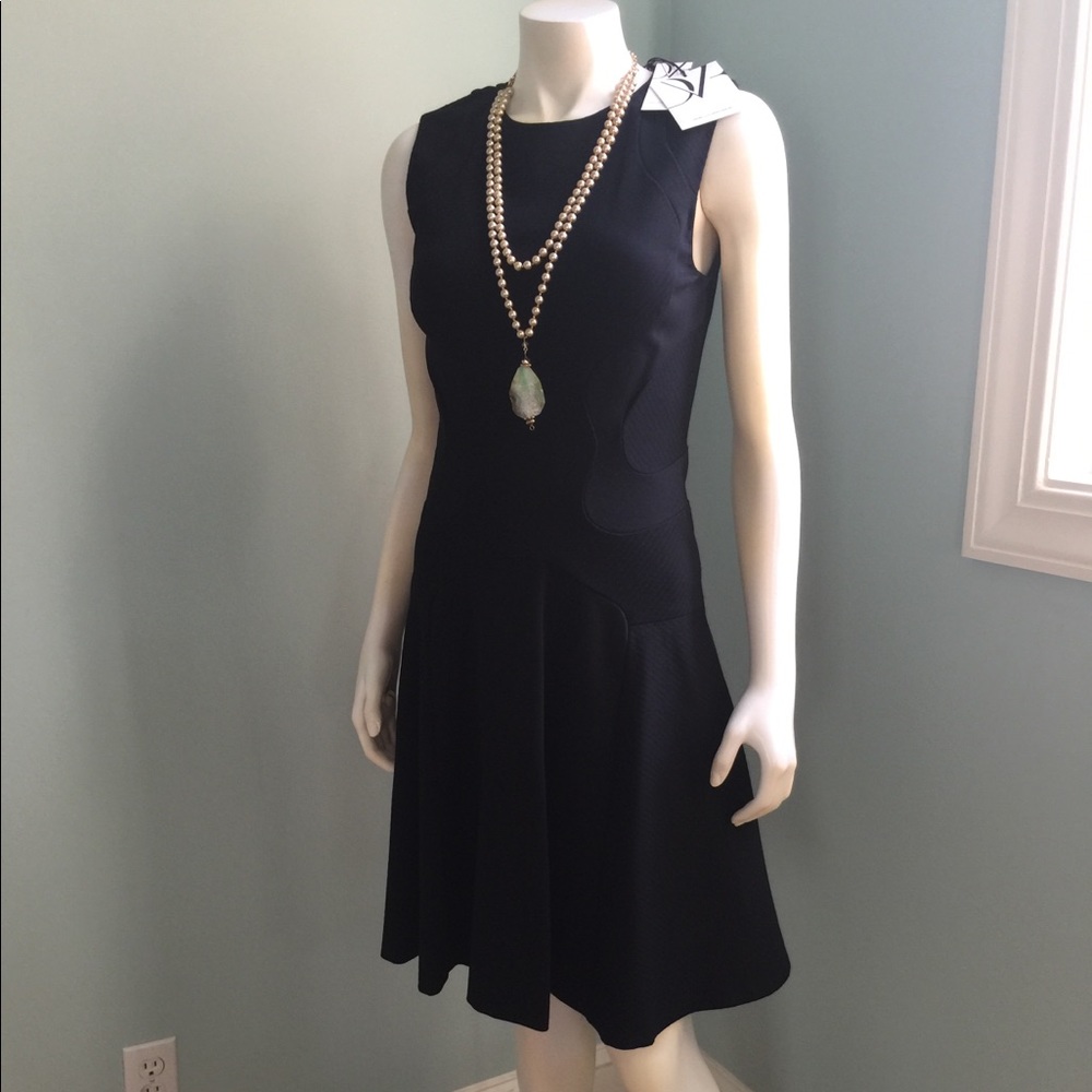 Diane von Furstenberg Black Sleeveless Dress