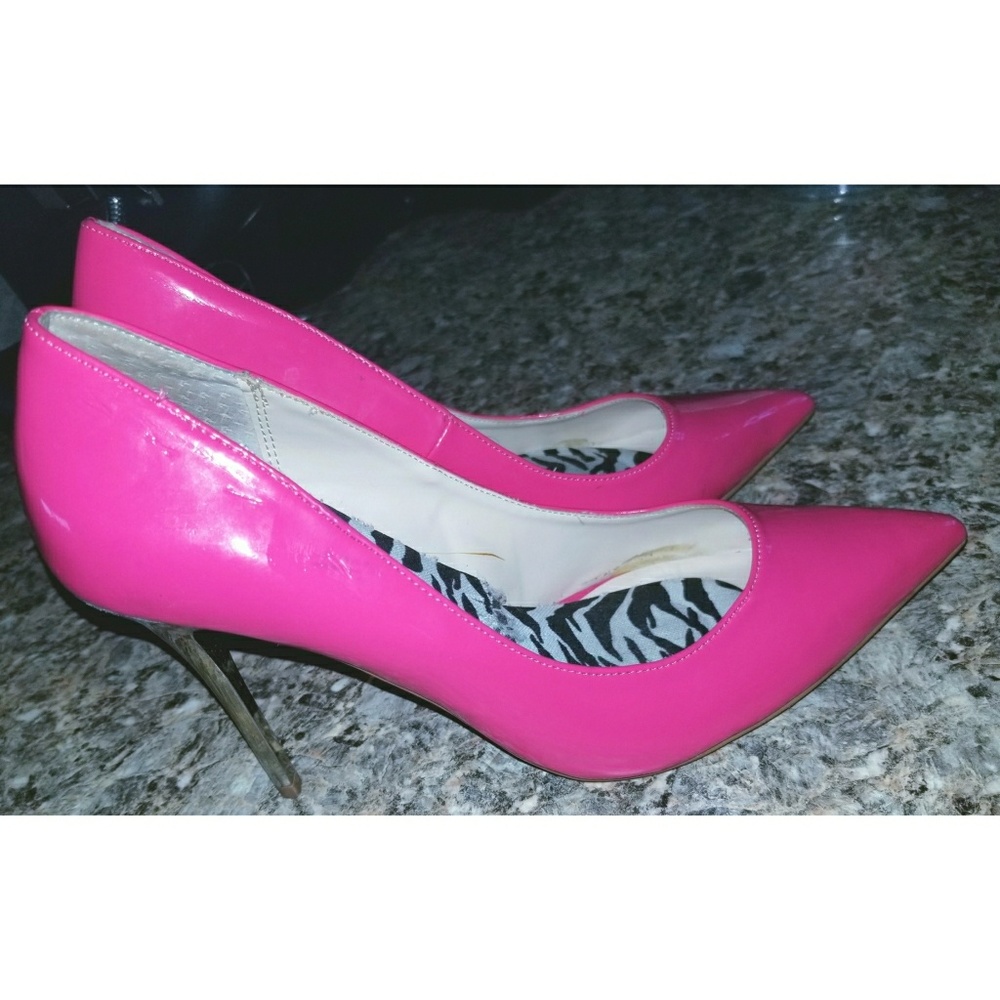 Rock & Republic hot pink heels