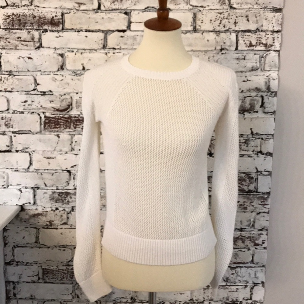 NWOT Athleta Loose Knit White Sweater
