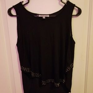 Jennifer Lopez sleeveless blouse