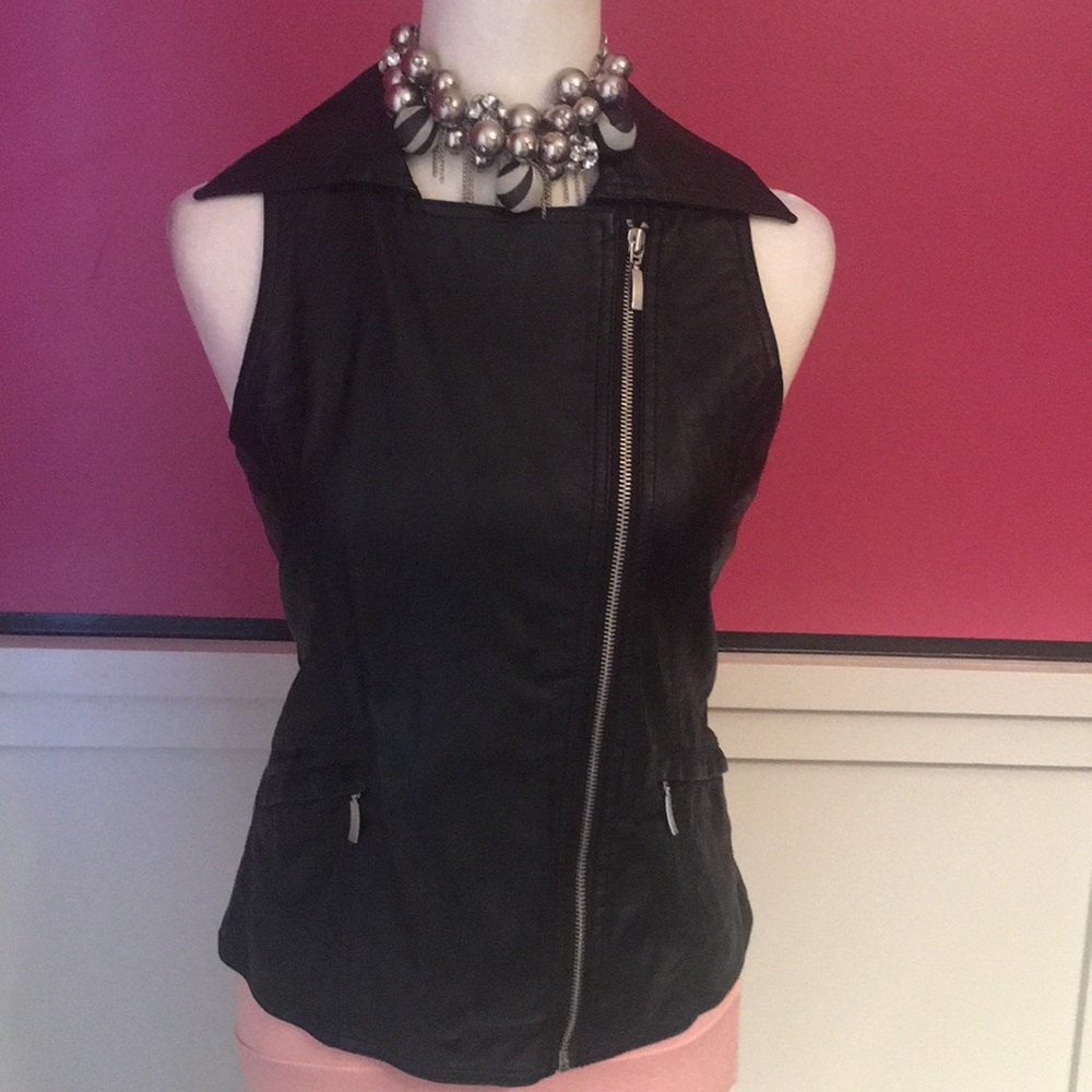 ARDEN B. Polyurethane Vest