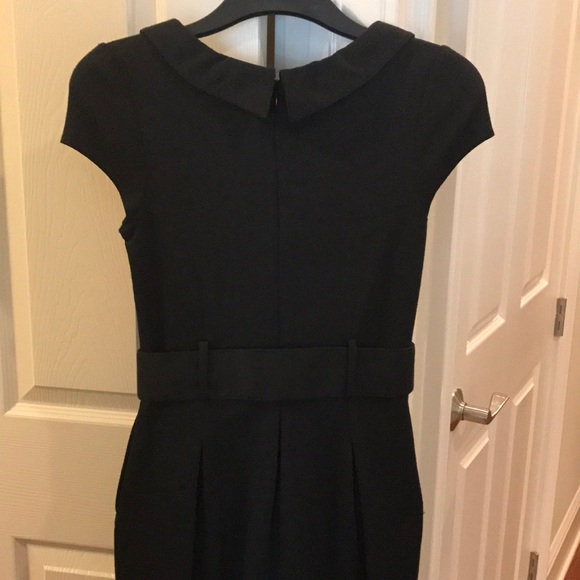 H&M Black dress with pockets and adjustable belt - Picture 4 of 7