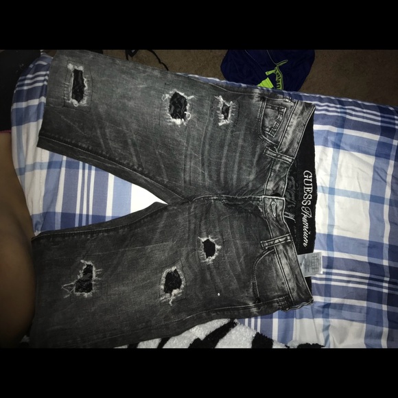 Guess jeans - Picture 1 of 3