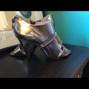 LAST CHANCE Nordstrom Vince Camuto Heels
