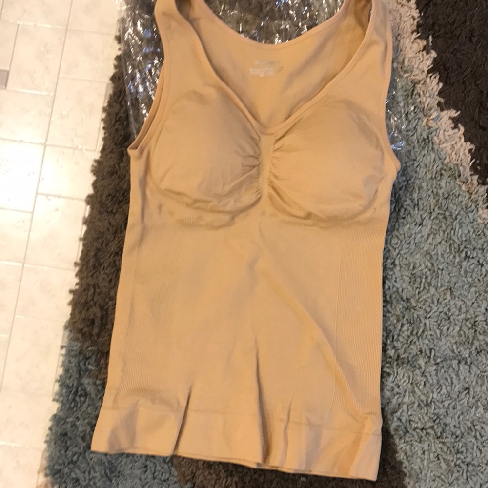 2 left New-Camisole “shaper”. Nude/white