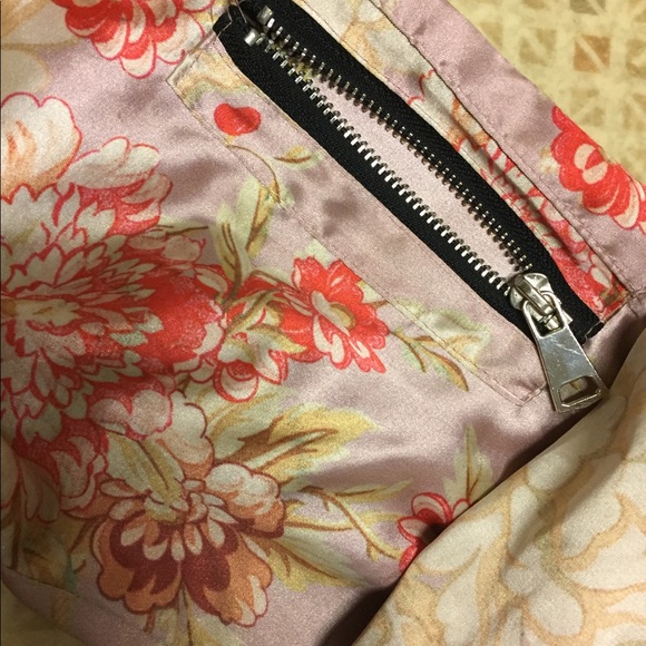 365 Jacket - Picture 2 of 3