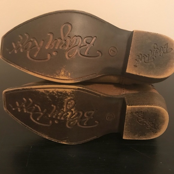 Toddler snip toe boots size 7 - Picture 2 of 5