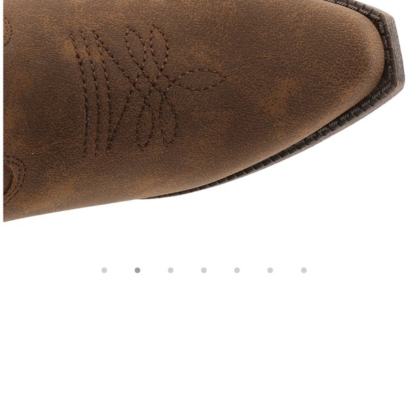 Toddler snip toe boots size 7 - Picture 3 of 5