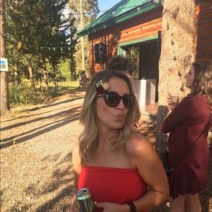 Meet your Posher, Melissa