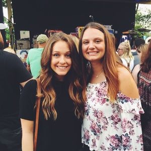 Meet your Posher, Ashley