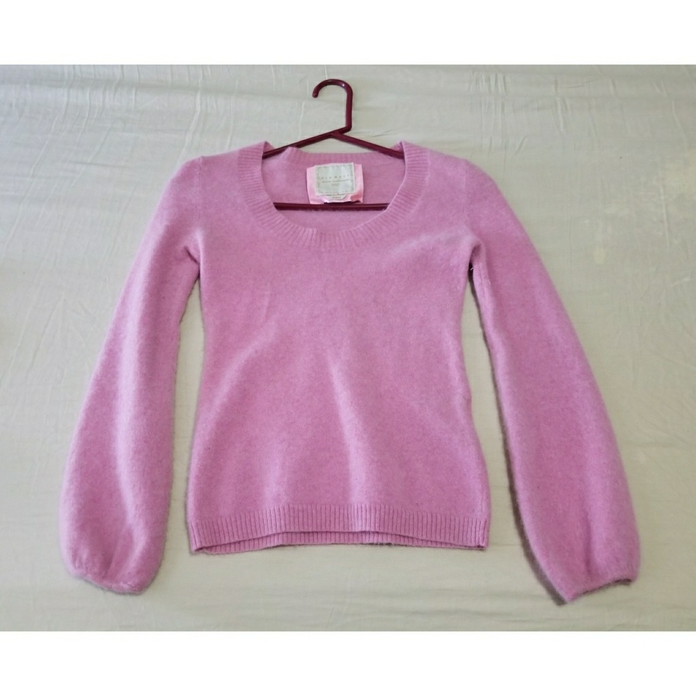 100% caahmere sweater