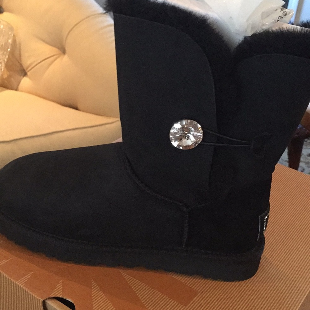 Ugg
