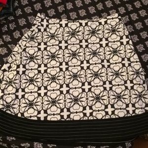 My Michelle beautiful skirt 13Pt size I wear a 4 W