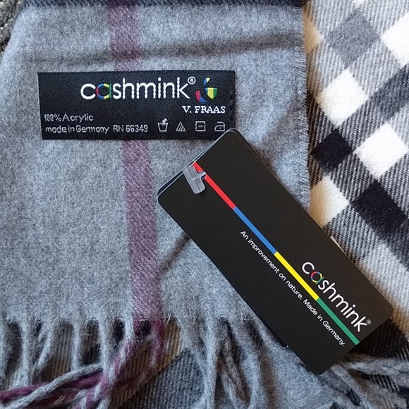 🎉last chance🎉Very soft scarf - Picture 3 of 4