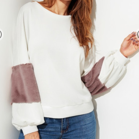 ❤️Blush & Snow Pullover - Picture 2 of 4