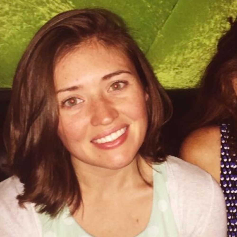 Meet your Posher, Alicia