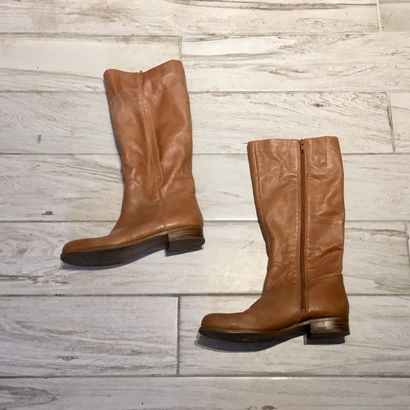 NINE WEST💐Gorgeous Leather Boots!💐Like New! - Picture 2 of 5